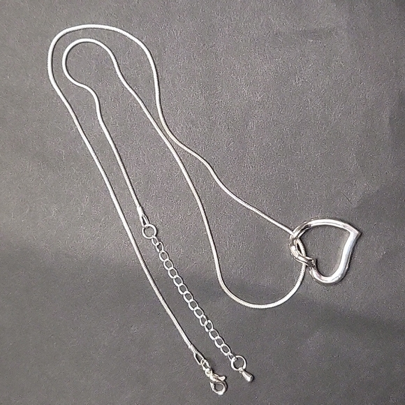 Swarovski Crystal Heart Necklace Pendant - Picture 4 of 4